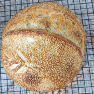 Rústico com crosta de gergelim